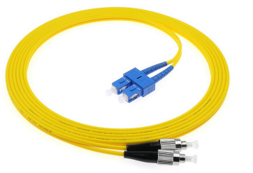 3.0mm SC-FC Simplex / Duplex Fiber Optic Patch Cord cho kết nối liền mạch trong môi trường khắc nghiệt