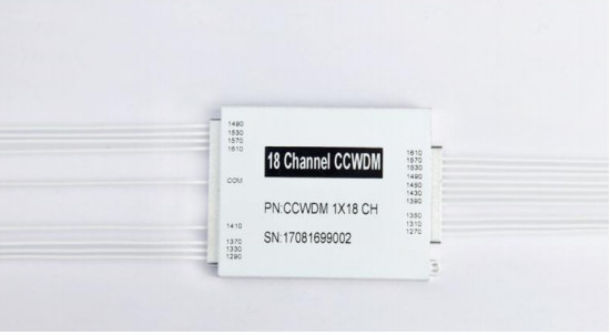 8 ch CCWDM Compact Coarse Wavelength Division Multiplexer với G657A1 Fiber và TBD Connector