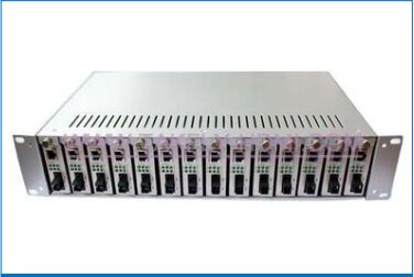 Khung gá 14 khe cắm, chuẩn rack 19 inch, cao 2U