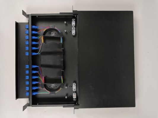 Khung phân phối cáp quang 19 inch gắn trên rack 24 lõi có thể trượt với quản lý cáp đơn giản