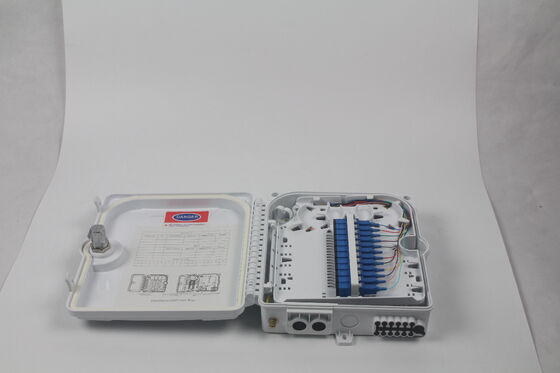 Dễ dàng bảo trì Hộp kết cuối sợi quang FTTH với mức bảo vệ IP65 và tổn thất chèn 0,2dB