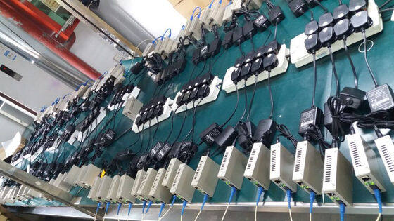 Bộ thu SFP đồng 1000BASE-T với tốc độ 1,25Gbps, phạm vi 100m và EMI thấp