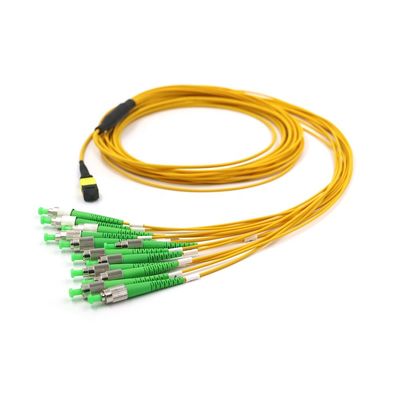 FC APC đến MTP 12 Cáp thoát sợi G657A1 0.3dB Mất thấp