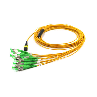 FC APC đến MTP 12 Cáp thoát sợi G657A1 0.3dB Mất thấp