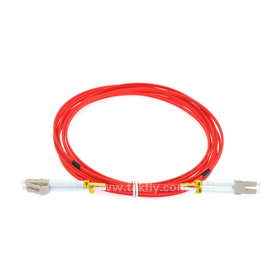 LC Duplex LSZH Fiber Patch Cord Màu đỏ OM2 50 / 125nm