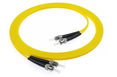 2.0mm đường kính cáp ST-ST Simplex/Duplex Fiber Optic Patch Cord với High Returnloss UPCMM≥35dB
