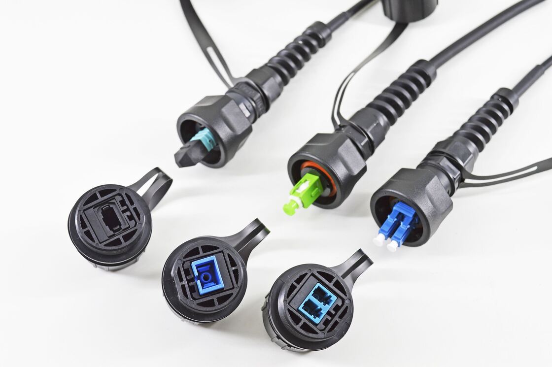 Không thấm nước ODVA MPO MTP Nam nữ đến LC SC FC ST SM MM OM3 OM4 OM5 Cáp cắt quang Fiber Optic Patchcord / Cáp cắt quang Fiber Optic / Cáp gốc sợi quang Fiber Fanout