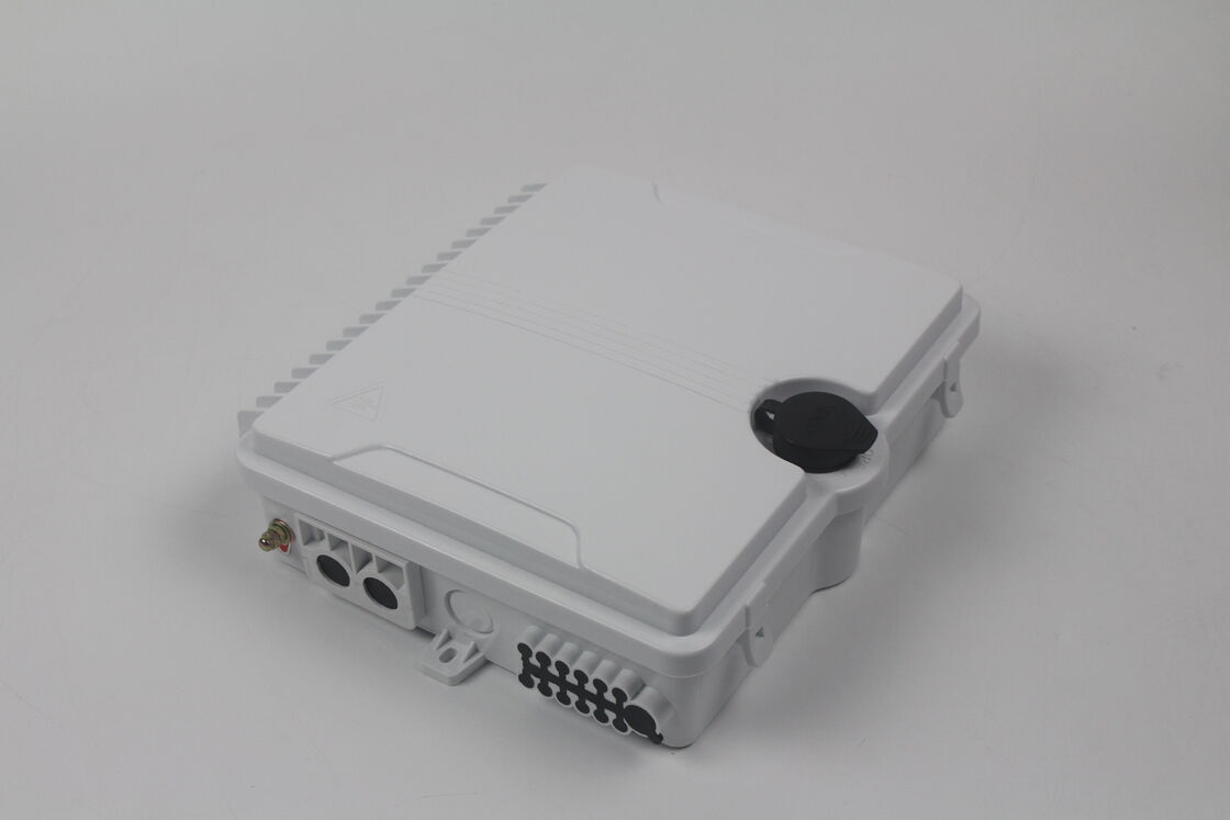 Dễ dàng bảo trì Hộp kết cuối sợi quang FTTH với mức bảo vệ IP65 và tổn thất chèn 0,2dB