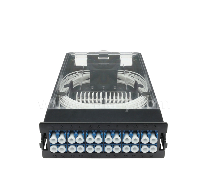 Mô-đun Cassette được kết thúc trước TK-HRM-04, 12C/24C, chế độ kép: LC Pigtail Fusion hoặc MPO-LC Cassette Management, Plug-and-Play cho cáp trung tâm dữ liệu