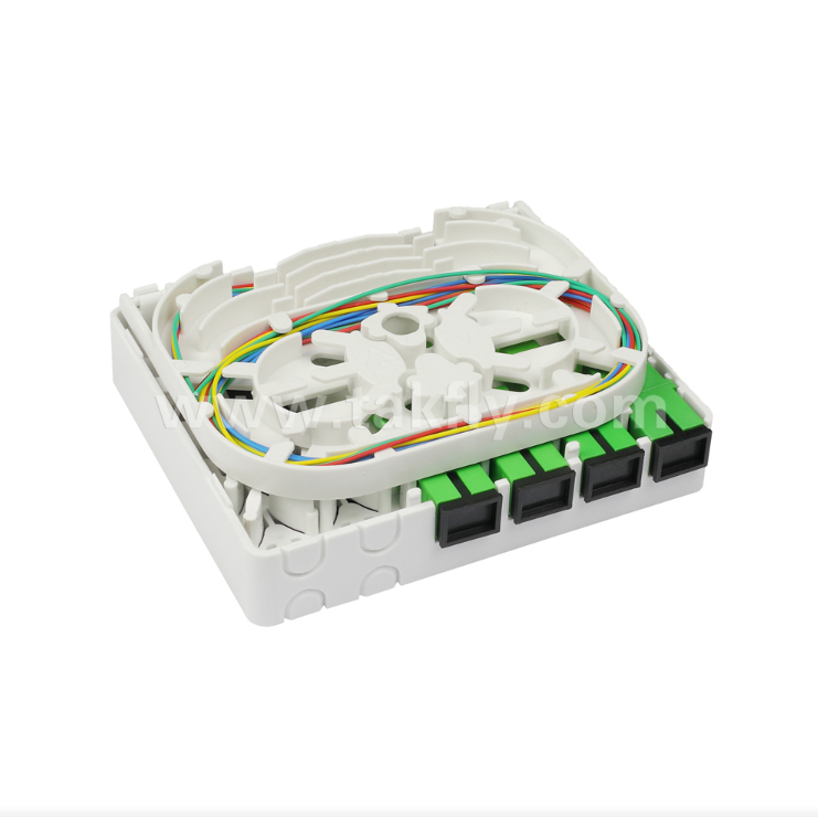 TKS-1806-04C-4 Cổng Hộp Đầu Cuối Sợi Quang - Gắn Bề Mặt, Tương Thích SC/LC, Thiết Kế Mô-đun Cho Hệ Thống Phụ Khu Vực Làm Việc.
